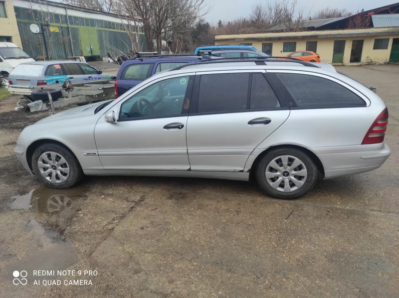 Mercedes-Benz C 200 Elegans, снимка 2 - Автомобили и джипове - 53432050