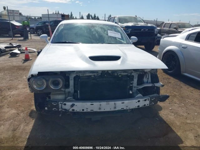 Dodge Challenger  R/T, снимка 13 - Автомобили и джипове - 47867502