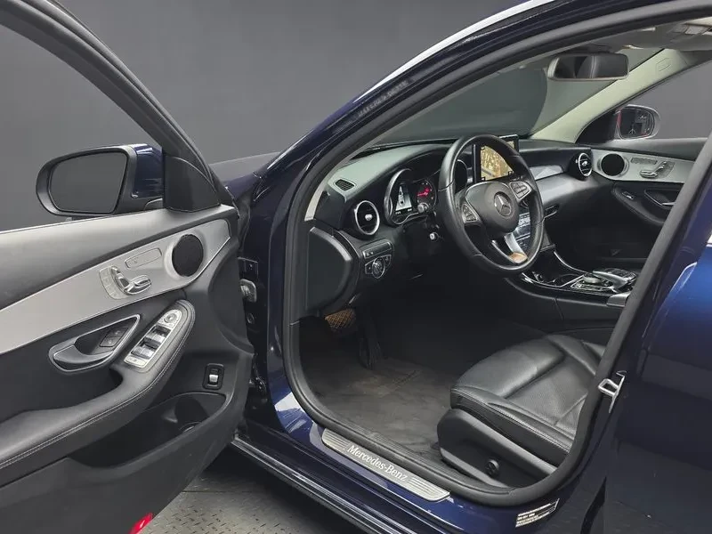 Mercedes-Benz C 180  - изображение 10