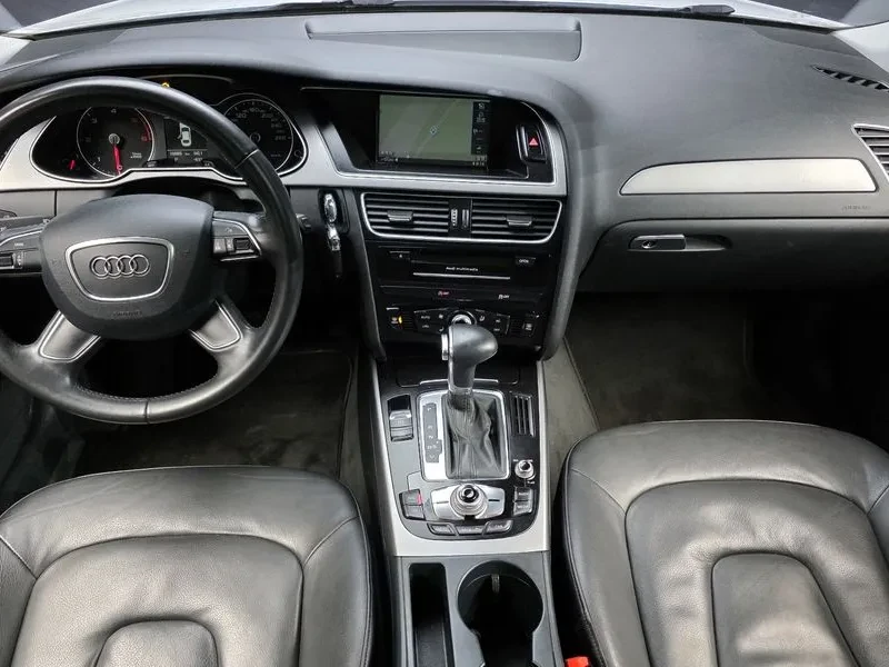 Audi A4 2.0 TDI, снимка 7 - Автомобили и джипове - 53678088