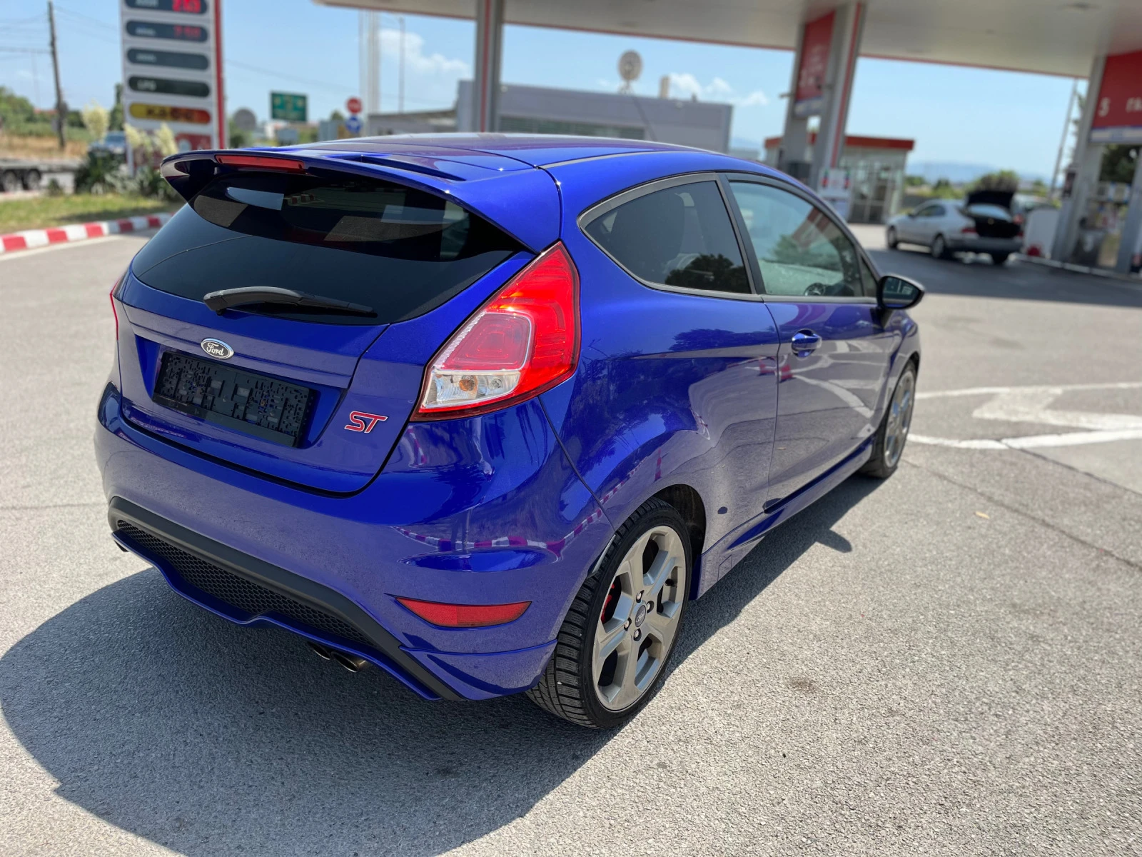 Ford Fiesta 1.6 ST - изображение 4