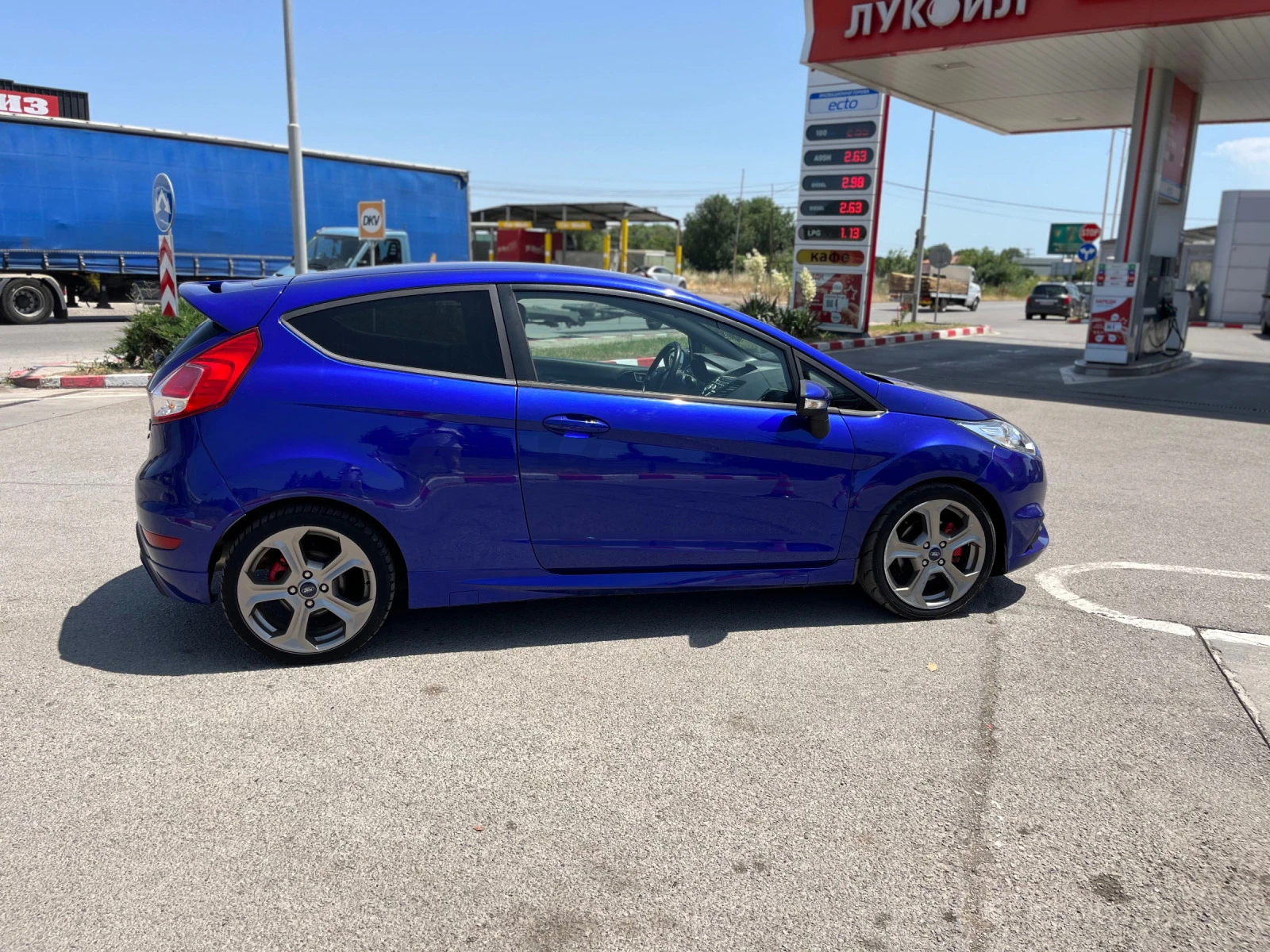 Ford Fiesta 1.6 ST - изображение 9