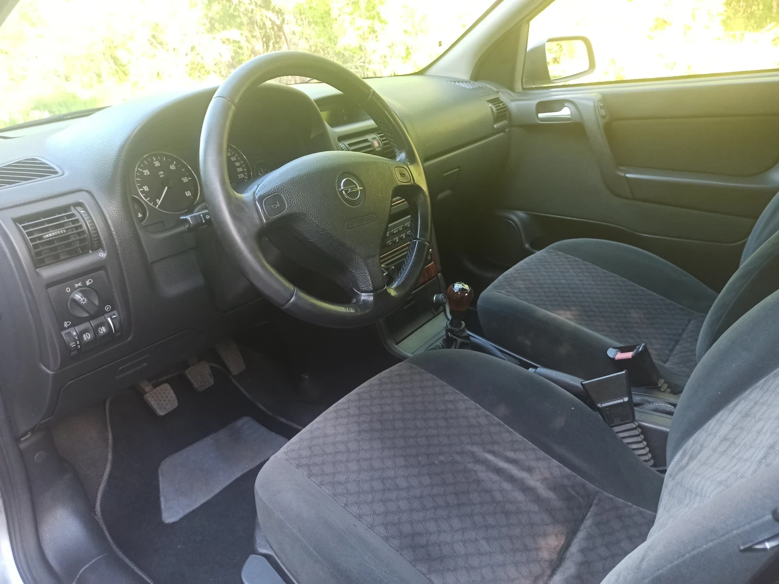 Opel Astra 1.7 CDTI 80 к.с. - изображение 8