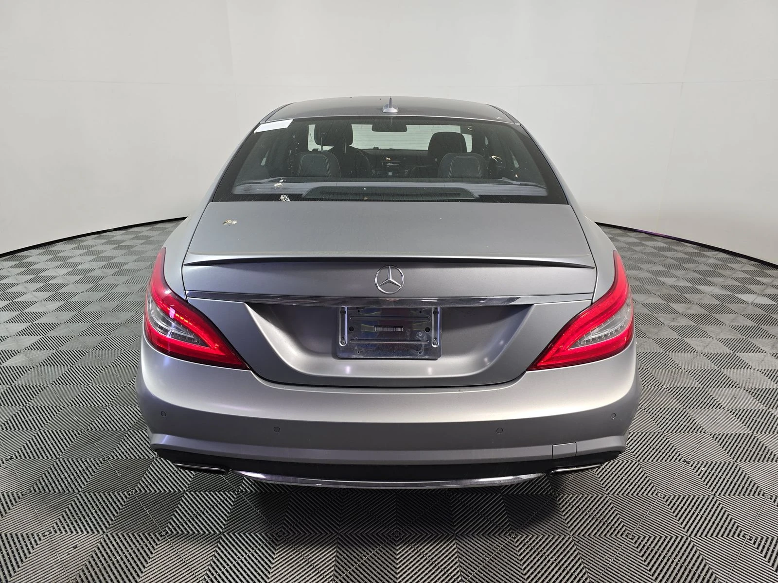 Mercedes-Benz CLS 550 AMG* Обдух* Full LED* Harman* М.Точка* Нощ.виждане - изображение 3