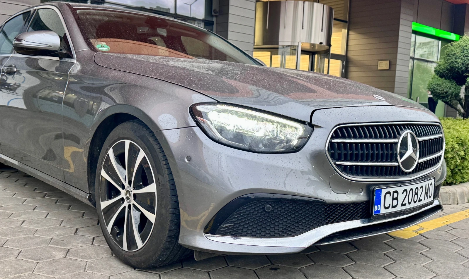 Mercedes-Benz E 200  - изображение 4
