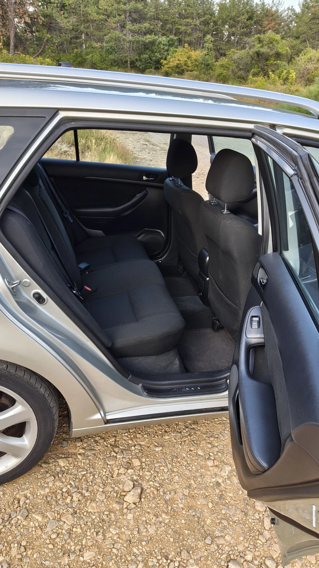 Toyota Avensis 2.0  | Mobile.bg   14