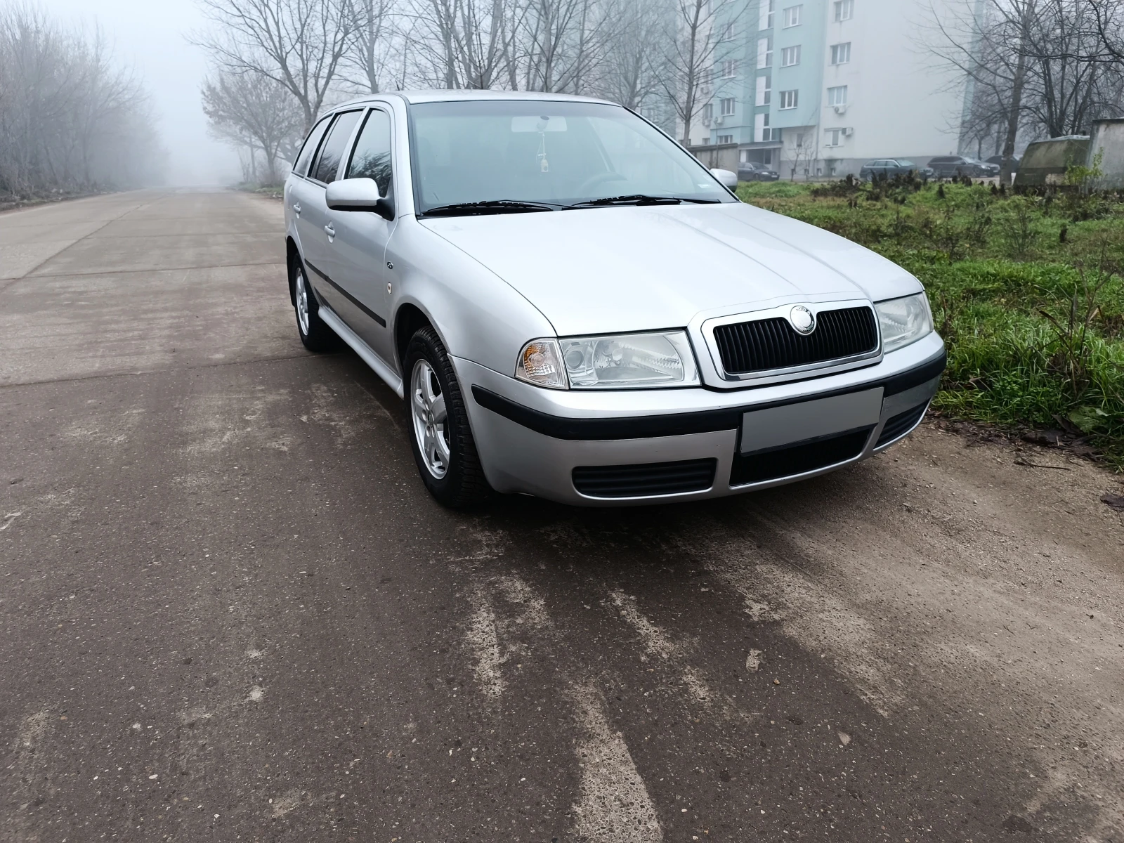 Skoda Octavia 2.0i - изображение 2