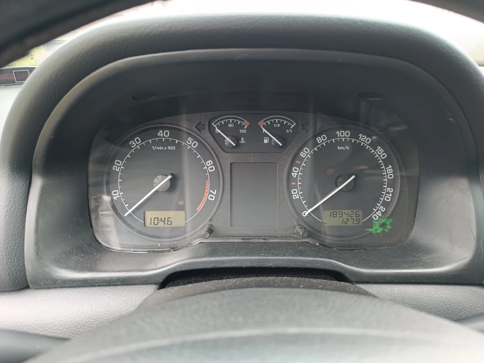 Skoda Octavia 2.0i - изображение 9