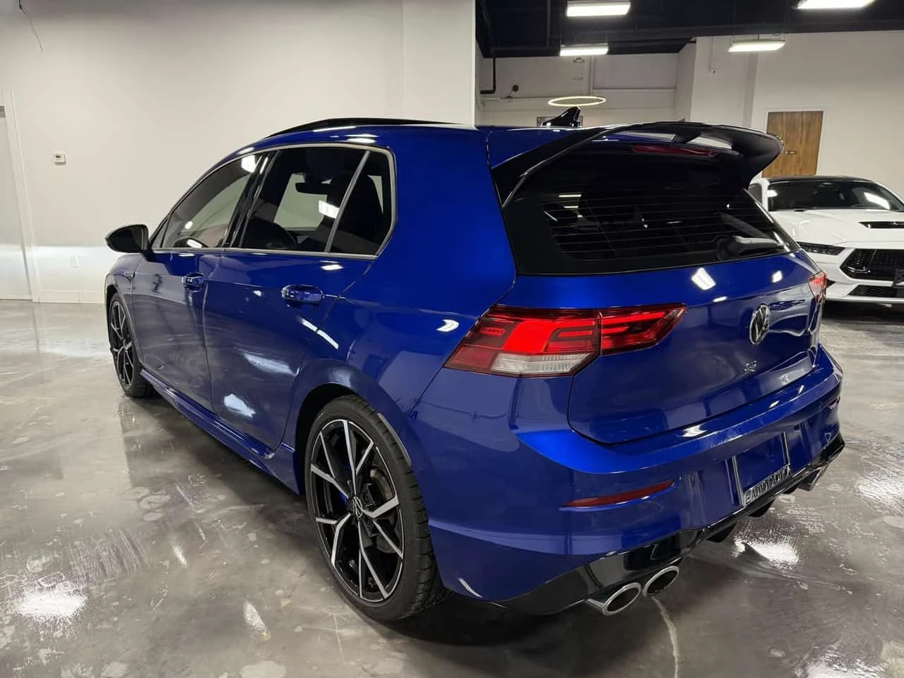 VW Golf * DSG * 2 КЛЮЧА* ПОДГРЕВ* PANO* , снимка 2 - Автомобили и джипове - 54280187