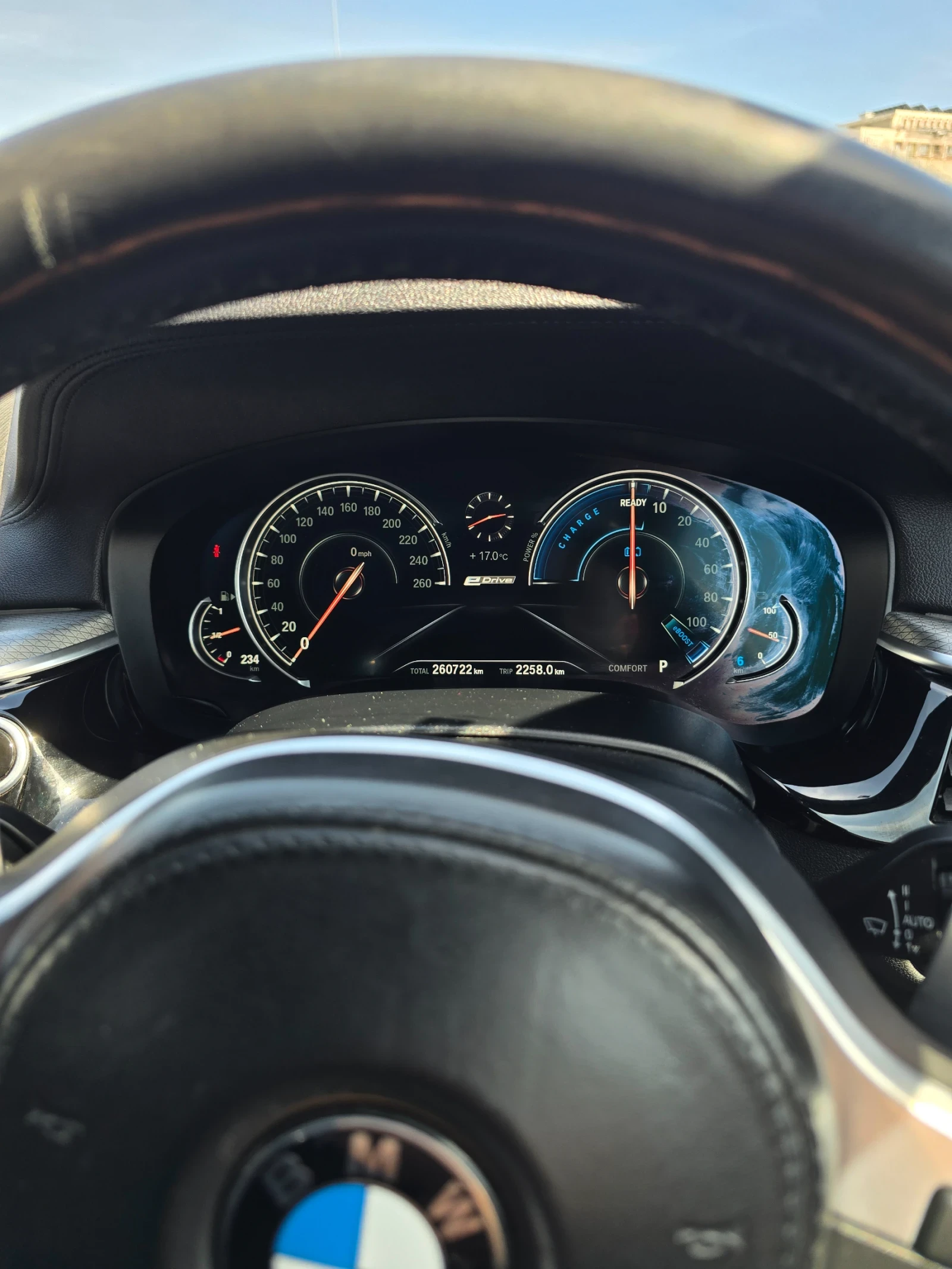 BMW 530E, снимка 17 - Автомобили и джипове - 54349349