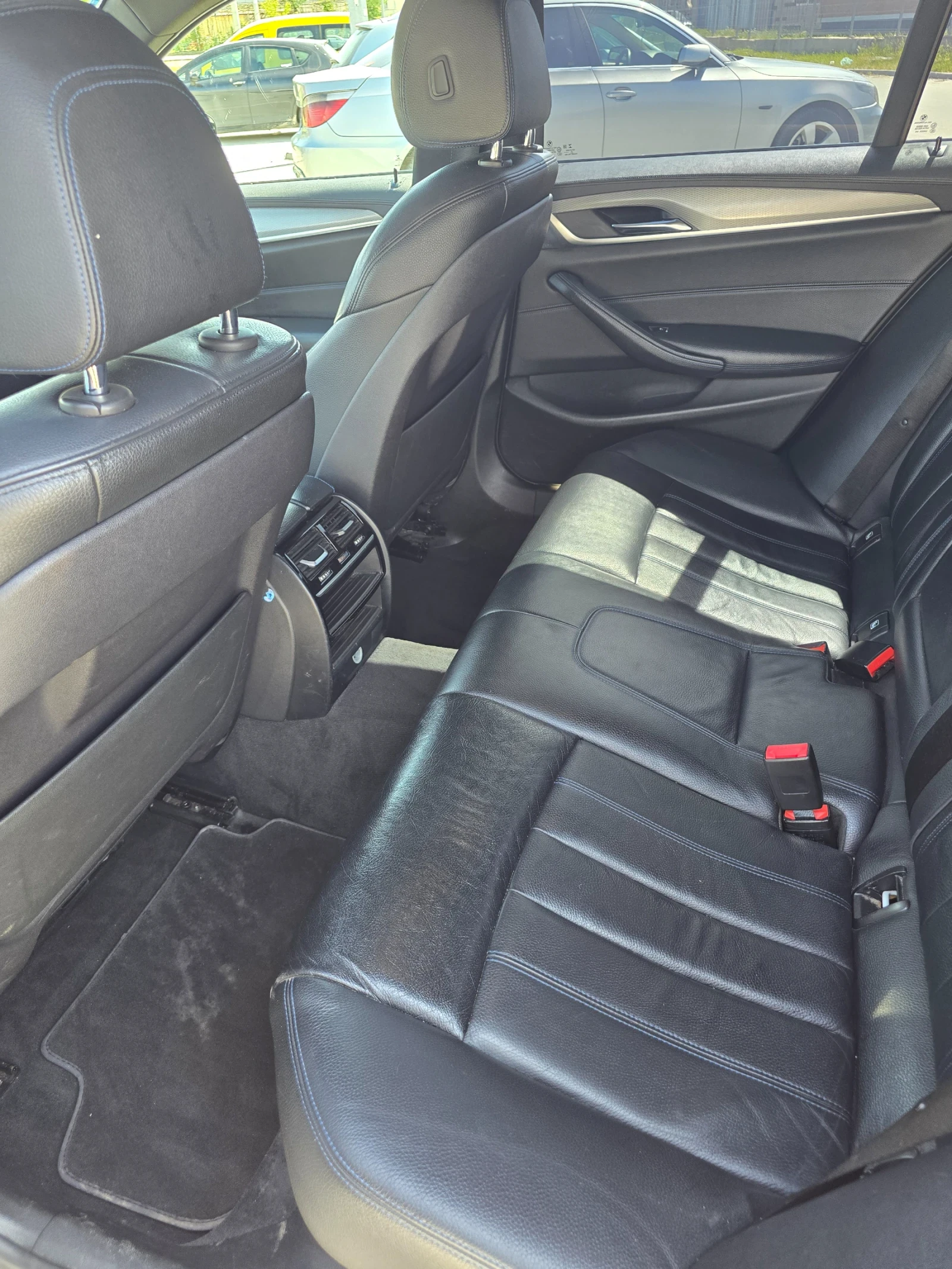 BMW 530E, снимка 5 - Автомобили и джипове - 54349349