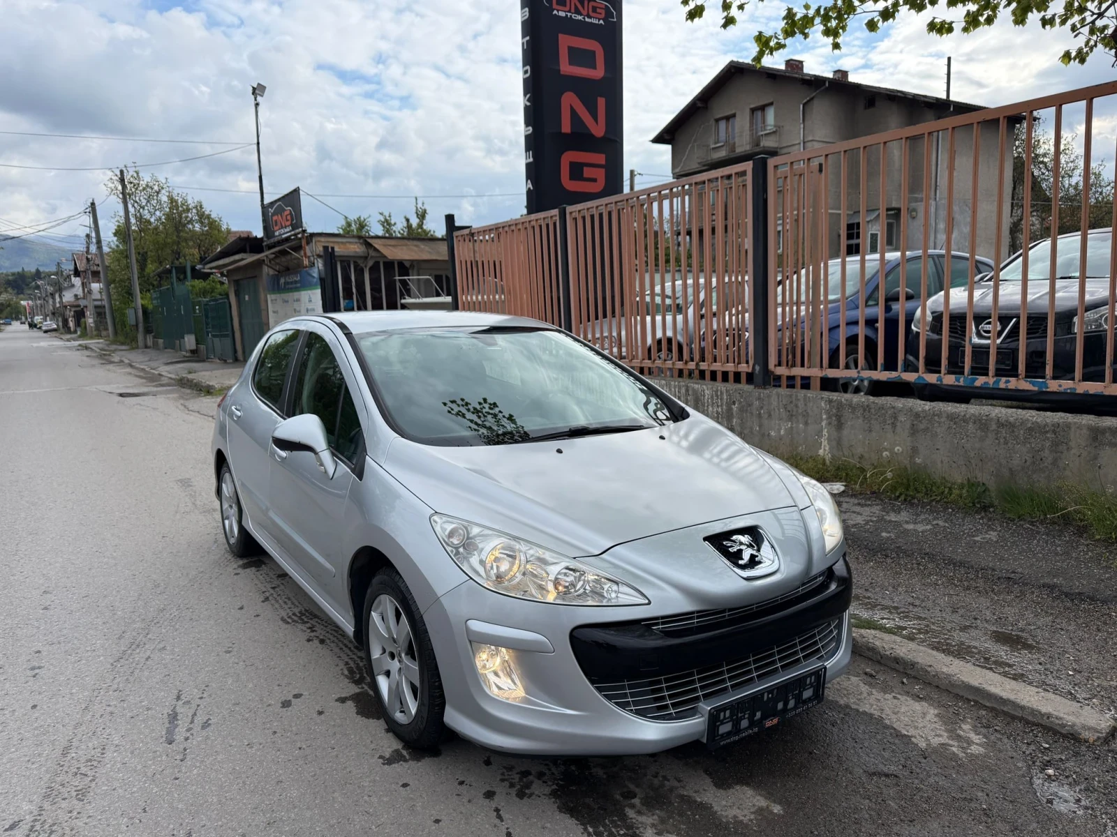 Peugeot 308 1, 600 EURO5, снимка 2 - Автомобили и джипове - 54382314