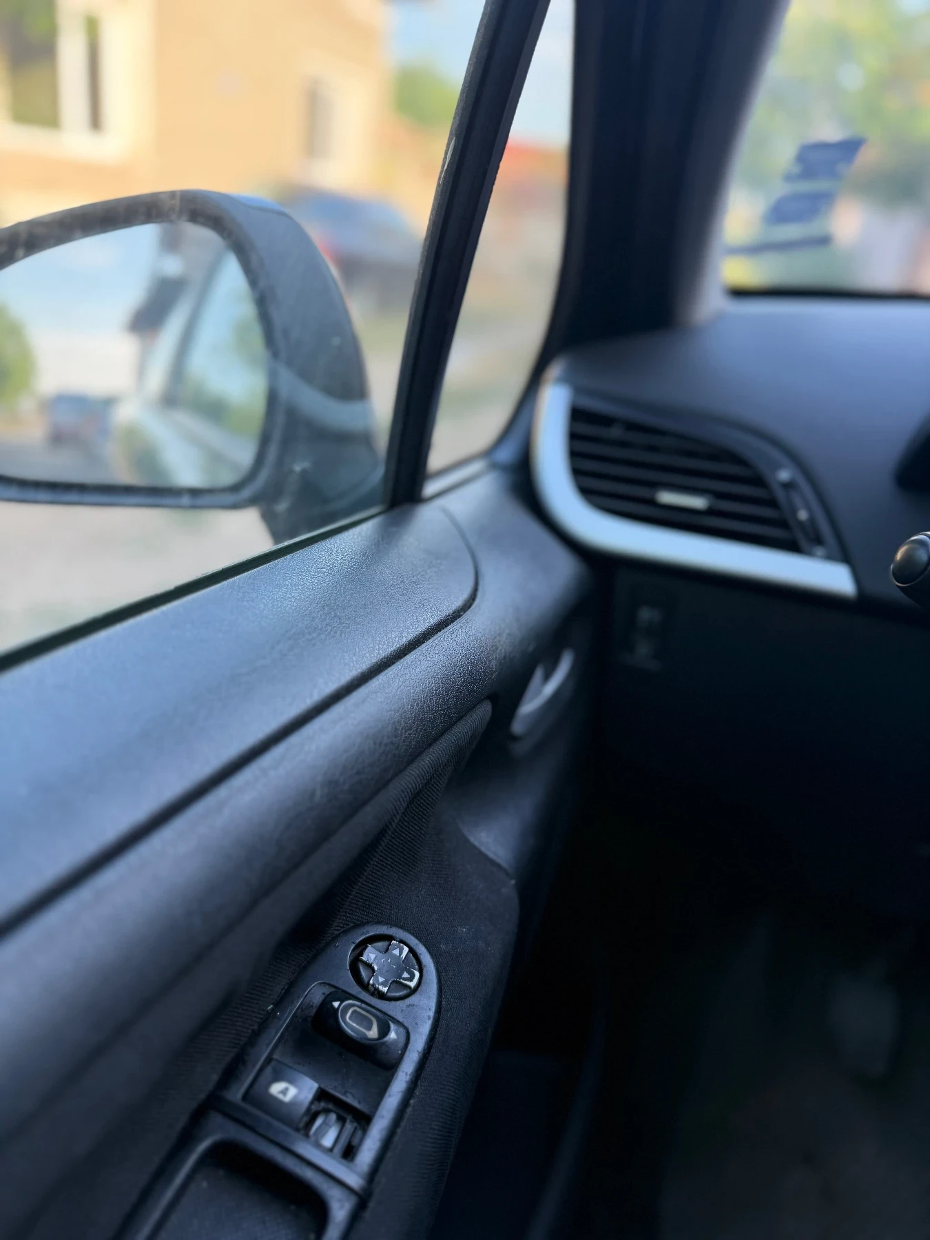 Peugeot 207 Peugeot 207 1.4i 16V   75 �.�. | Mobile.bg � ����������� 6
