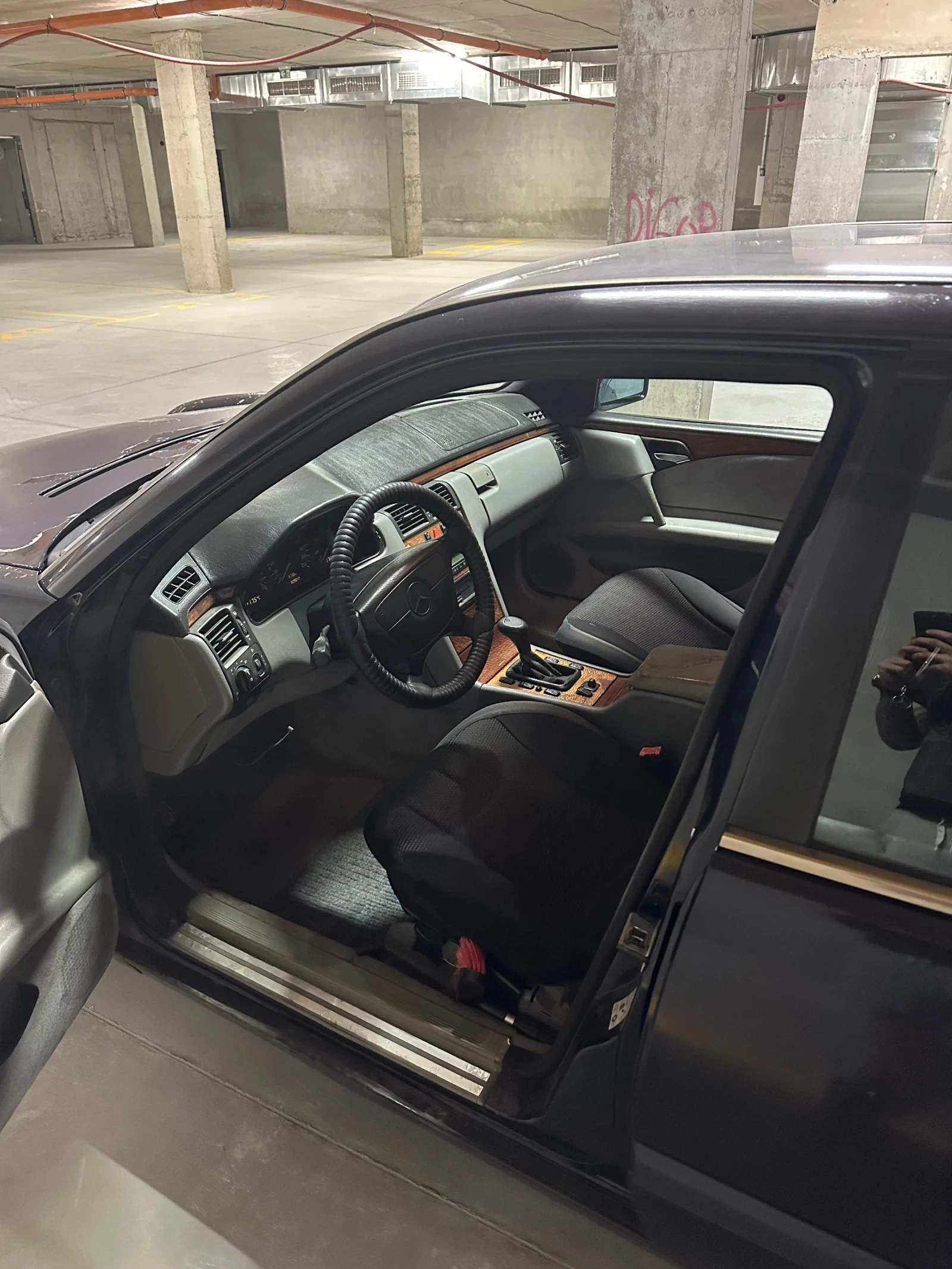 Mercedes-Benz E 250, снимка 6 - Автомобили и джипове - 55565808