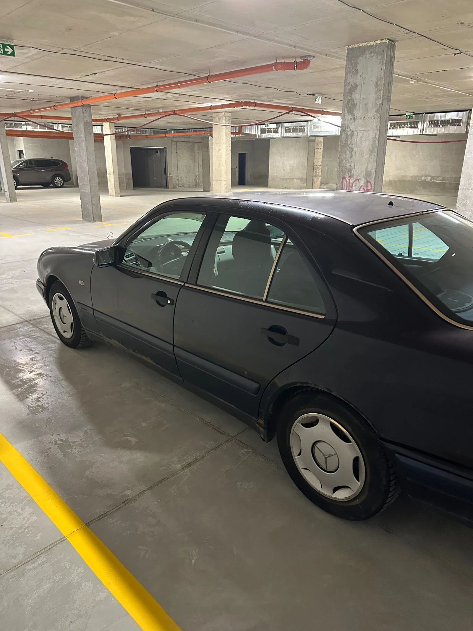 Mercedes-Benz E 250, снимка 5 - Автомобили и джипове - 55565808