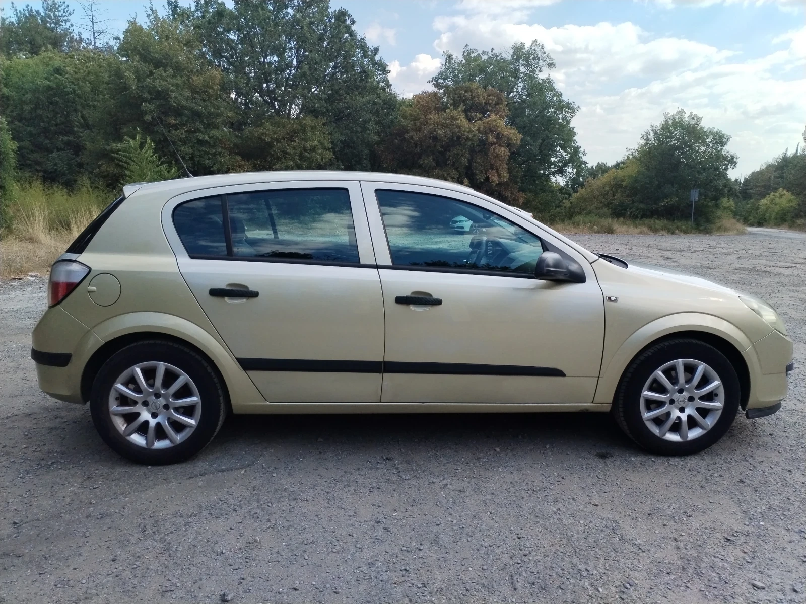 Opel Astra Н, снимка 9 - Автомобили и джипове - 55673919