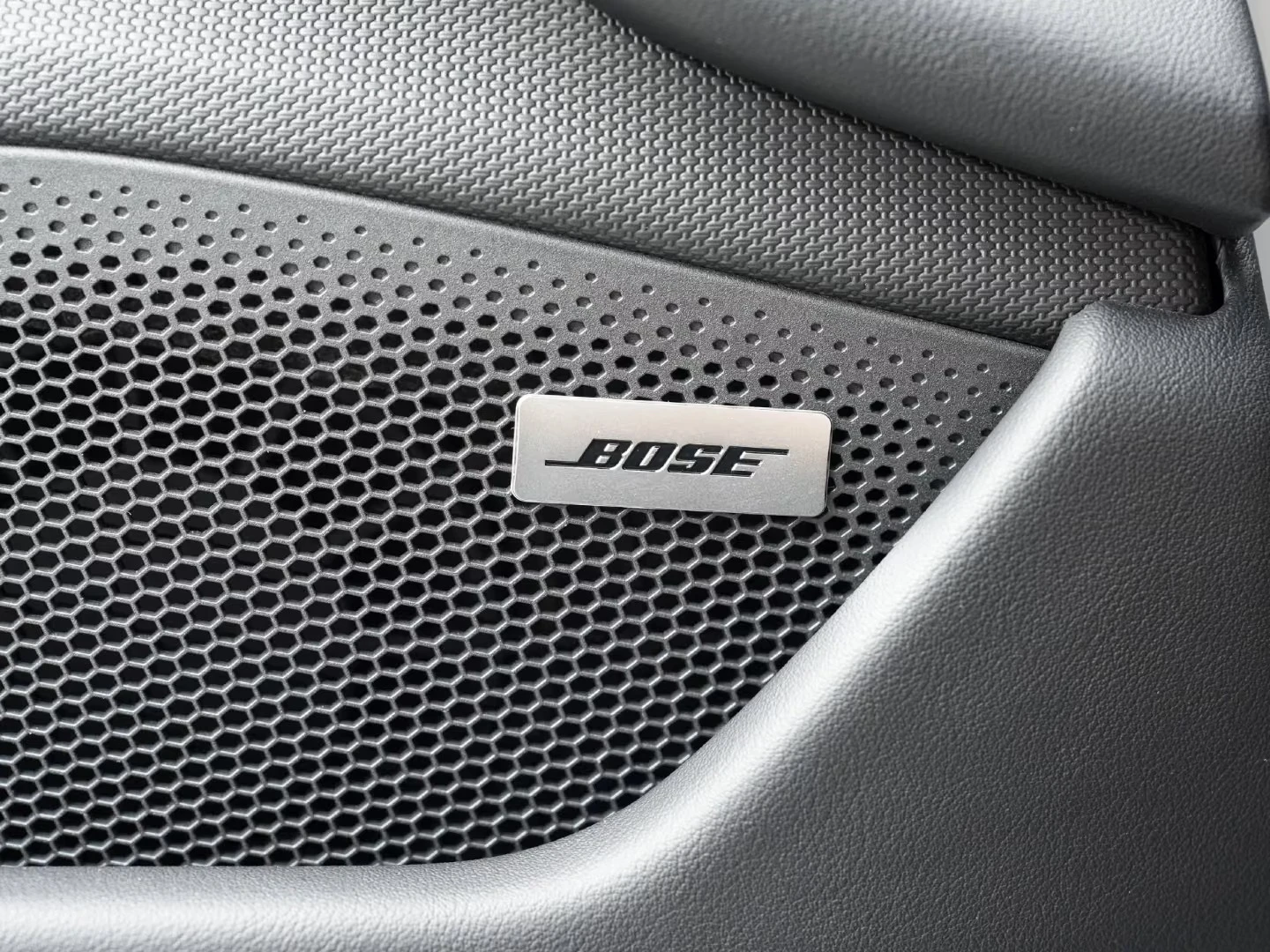 Porsche Taycan FACELIFT 105KWH BOSE PANORAMA 360-CAM | Mobile.bg � ����������� 14