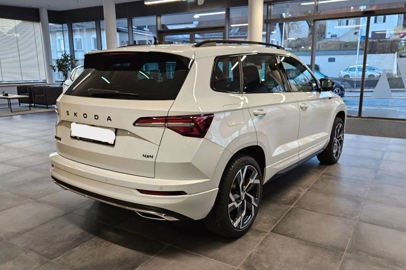 Skoda Karoq 2.0 TDI DSG 4x4 Sportline , снимка 5 - Автомобили и джипове - 49459989