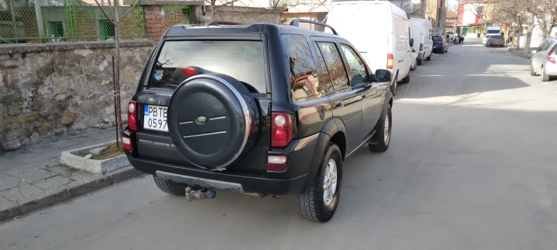 Land Rover Freelander 2.0TD4, снимка 3 - Автомобили и джипове - 49510353