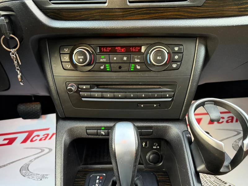 BMW X1 X-drive, снимка 11 - Автомобили и джипове - 51912648