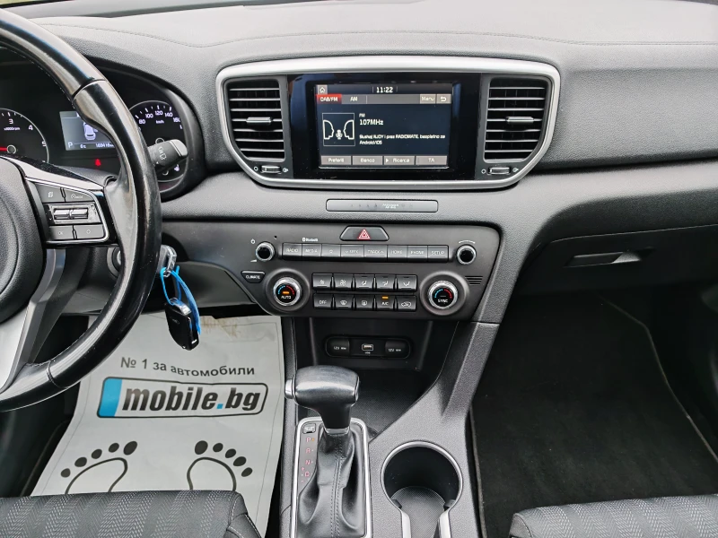Kia Sportage 1.6CRDI-КАМЕРА-Car Play-Android Auto, снимка 12 - Автомобили и джипове - 52811751