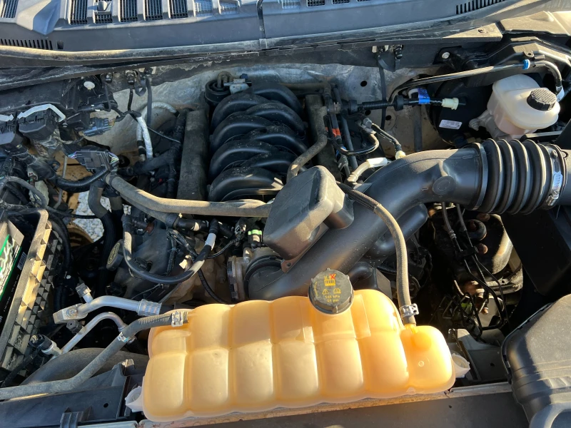 Ford F150 5.0 4x4, снимка 11 - Автомобили и джипове - 52859091