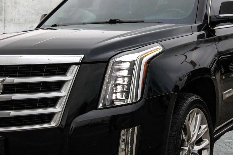 Cadillac Escalade * Premium Luxury * CARFAX * ЦЕНА ДО БГ, снимка 8 - Автомобили и джипове - 53414983