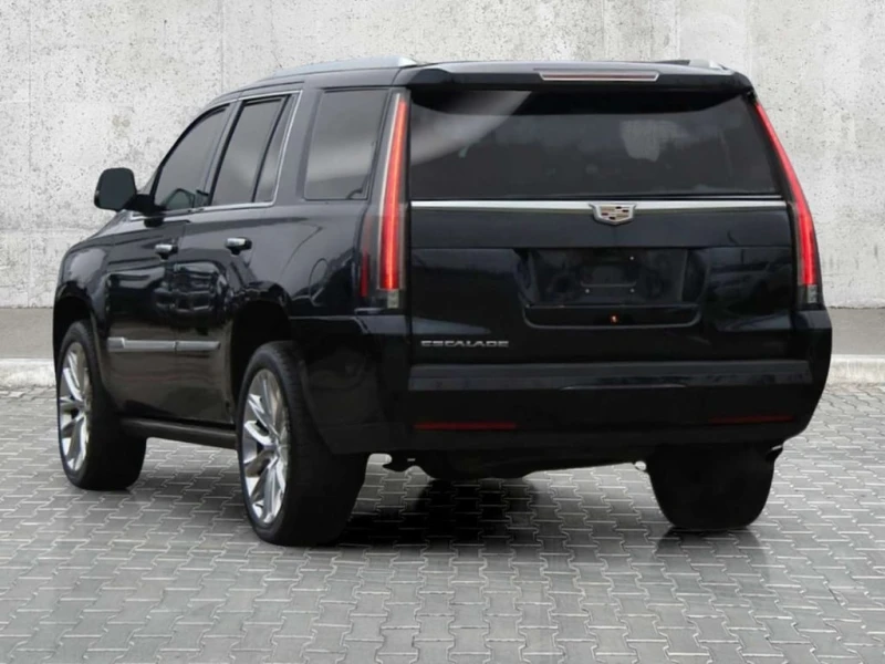 Cadillac Escalade * Premium Luxury * CARFAX * ЦЕНА ДО БГ, снимка 4 - Автомобили и джипове - 53414983