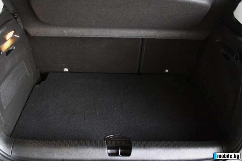 Opel Crossland X Джип, снимка 15 - Автомобили и джипове - 52084730