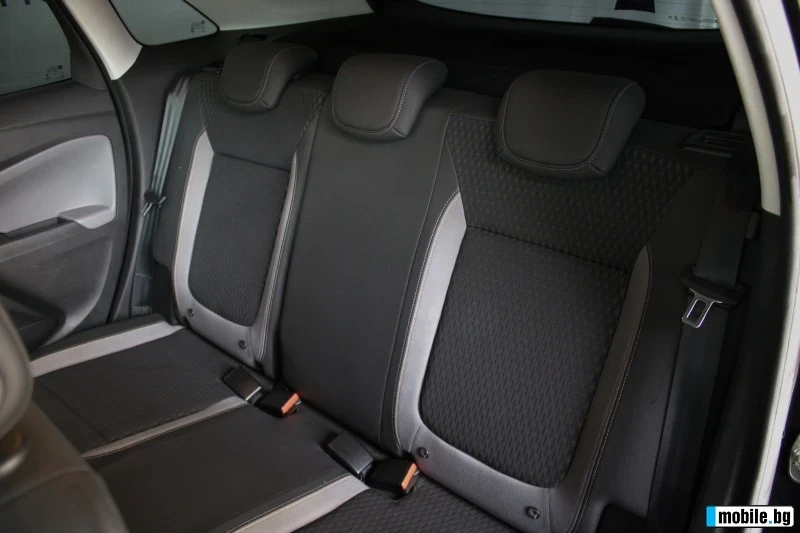 Opel Crossland X Джип, снимка 14 - Автомобили и джипове - 52084730