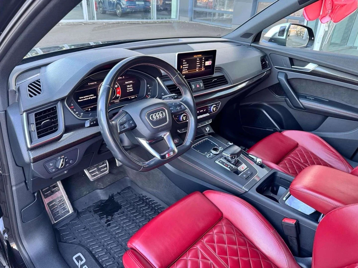 Audi SQ5 3.0 TFSI quattro - изображение 7