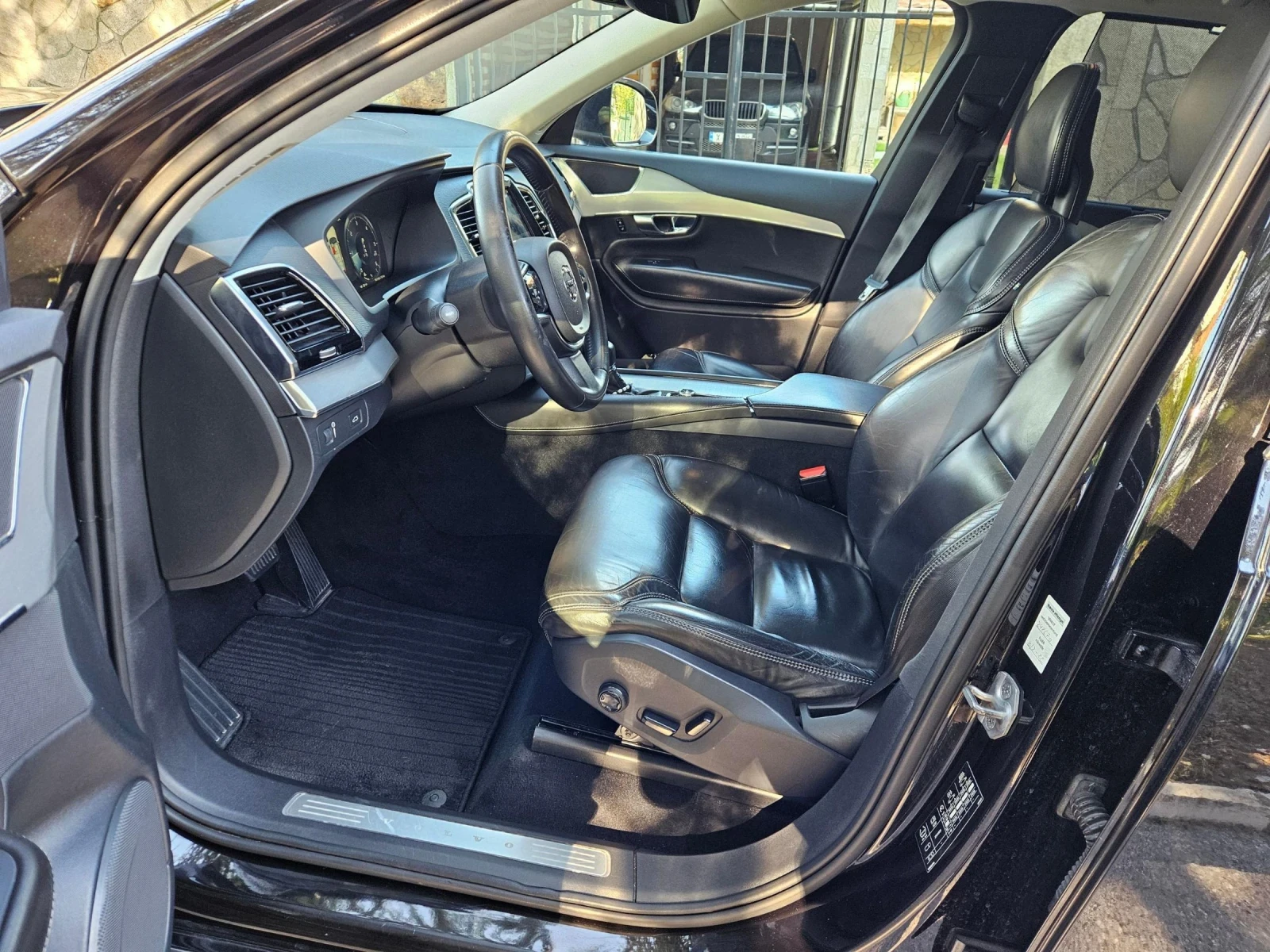 Volvo Xc90 2.0 D5 AWD /ПОДГРЕВ/КАМЕРА/ПАНОРАМА/KEYLESS/FULL  - изображение 7