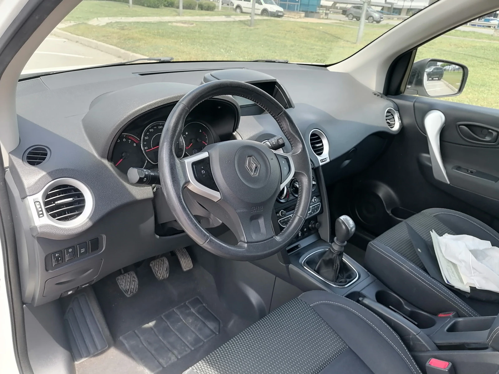 Renault Koleos 2.5i 4x4 | Mobile.bg — изображение 12