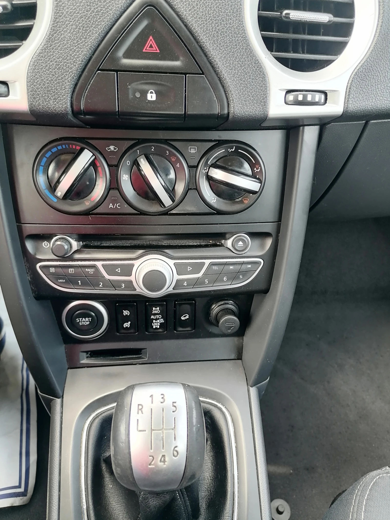 Renault Koleos 2.5i 4x4 - изображение 9