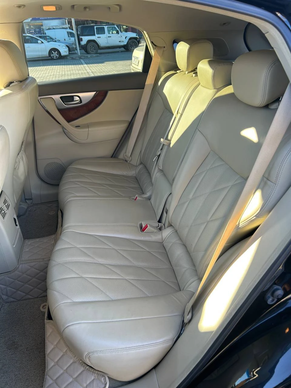 Infiniti Fx 30  - изображение 9