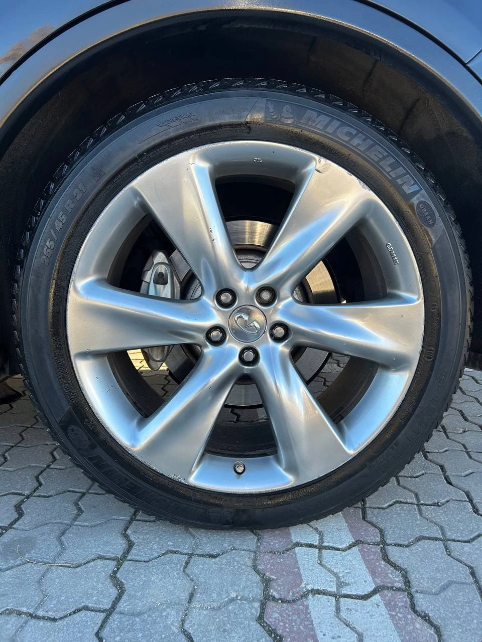 Infiniti Fx 30  - изображение 5