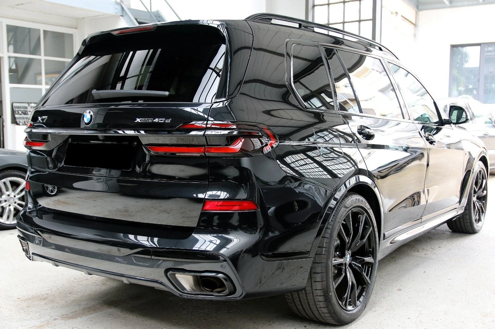 BMW X7 40d xDrive M Pack - изображение 6