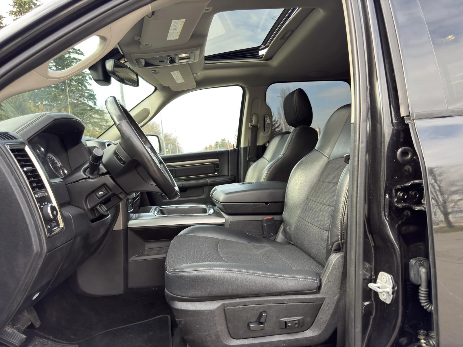 Dodge RAM 1500 Dodge RAM 1500 5.7 HEMI | Mobile.bg � ����������� 8