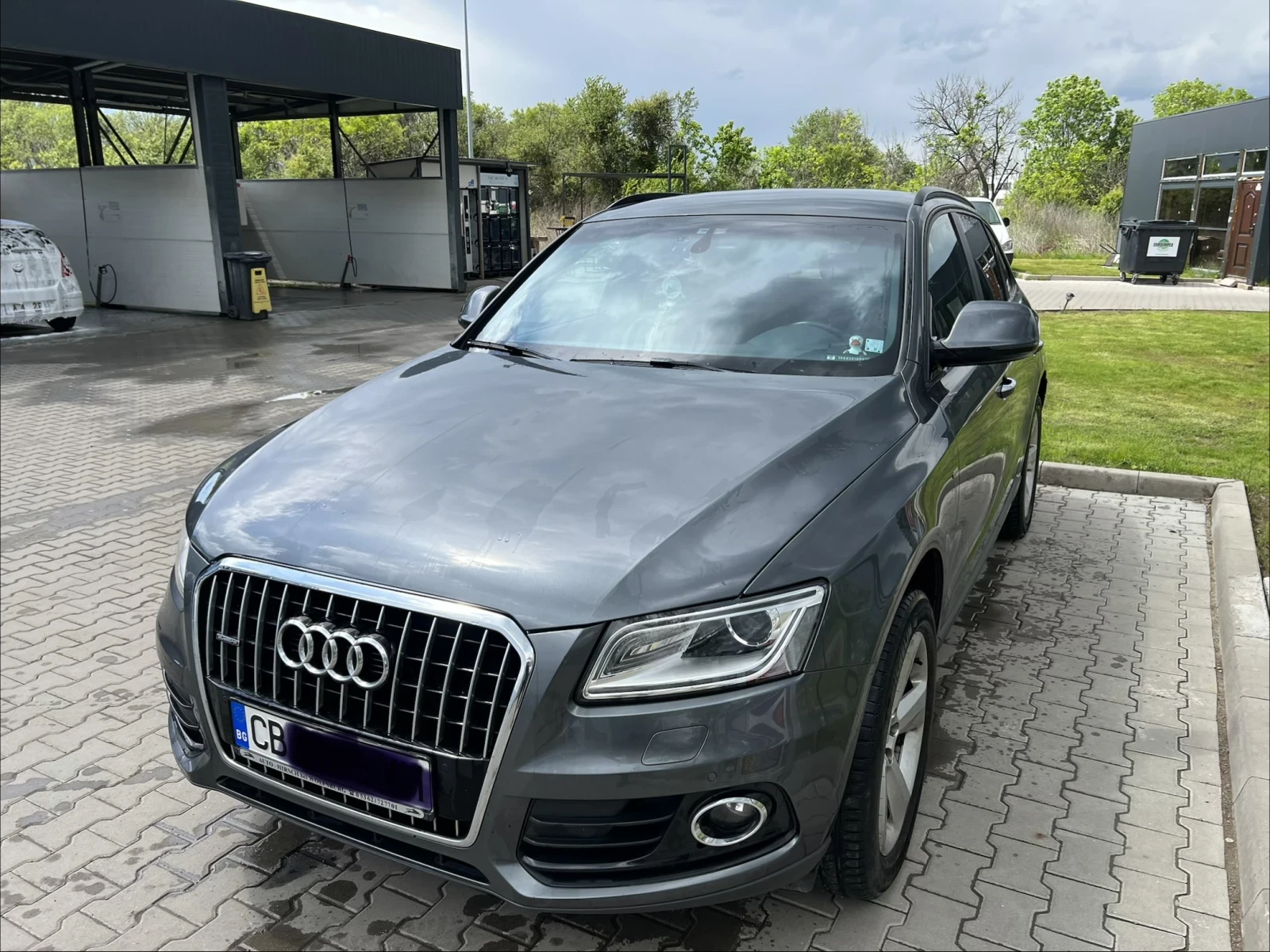 Audi Q5 2.0 TFSI, снимка 2 - Автомобили и джипове - 54597114