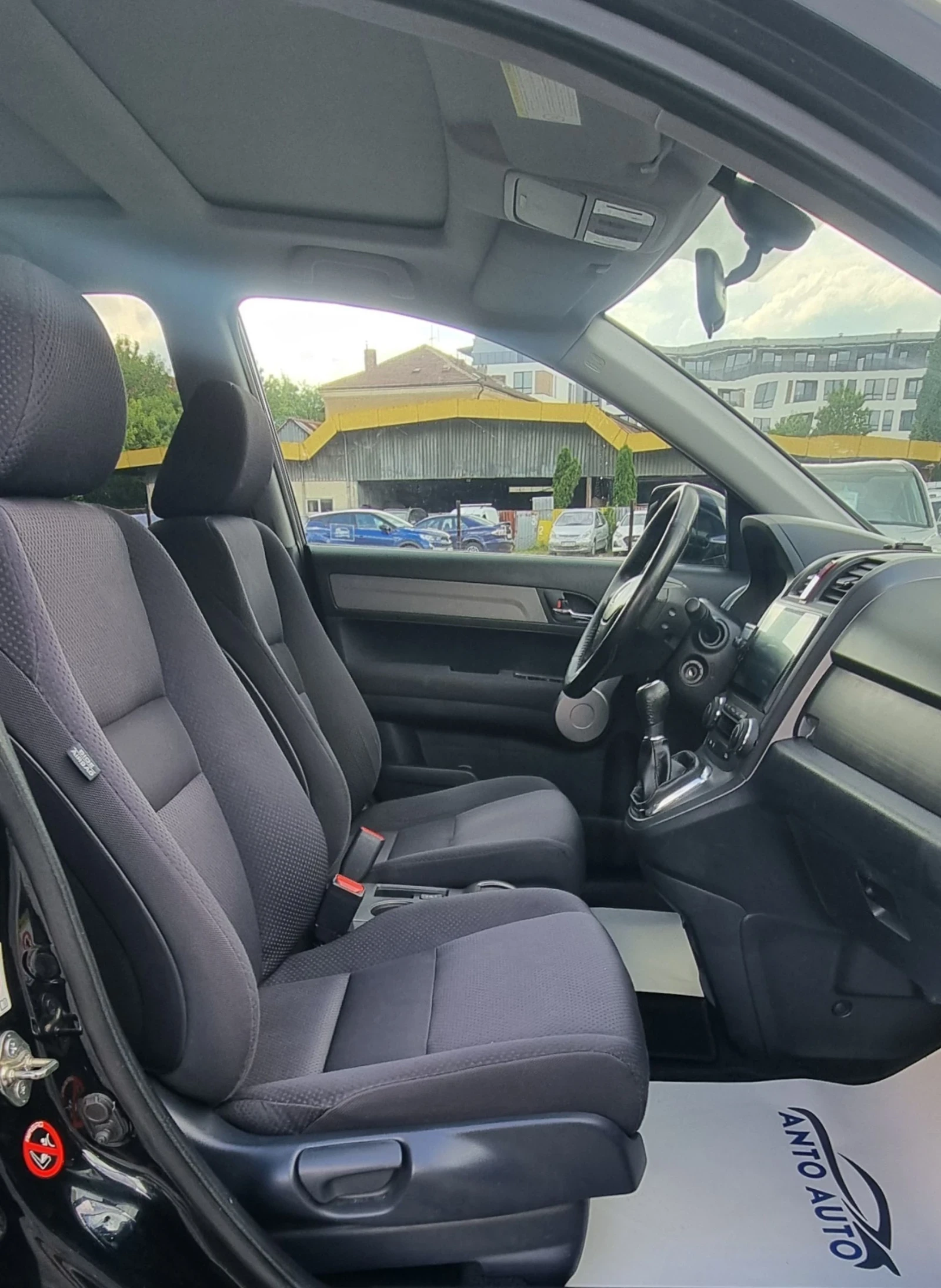 Honda Cr-v 2.0 i-VTEC 4x4 Навигация!Ксенон!Подгрев!, снимка 10 - Автомобили и джипове - 54753687