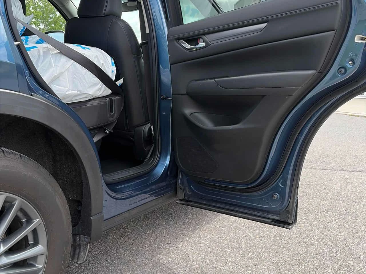 Mazda CX-5 * GS * CARFAX * БЕЗ ПЪРВОНАЧАЛНА ВНОСКА, снимка 13 - Автомобили и джипове - 55396390