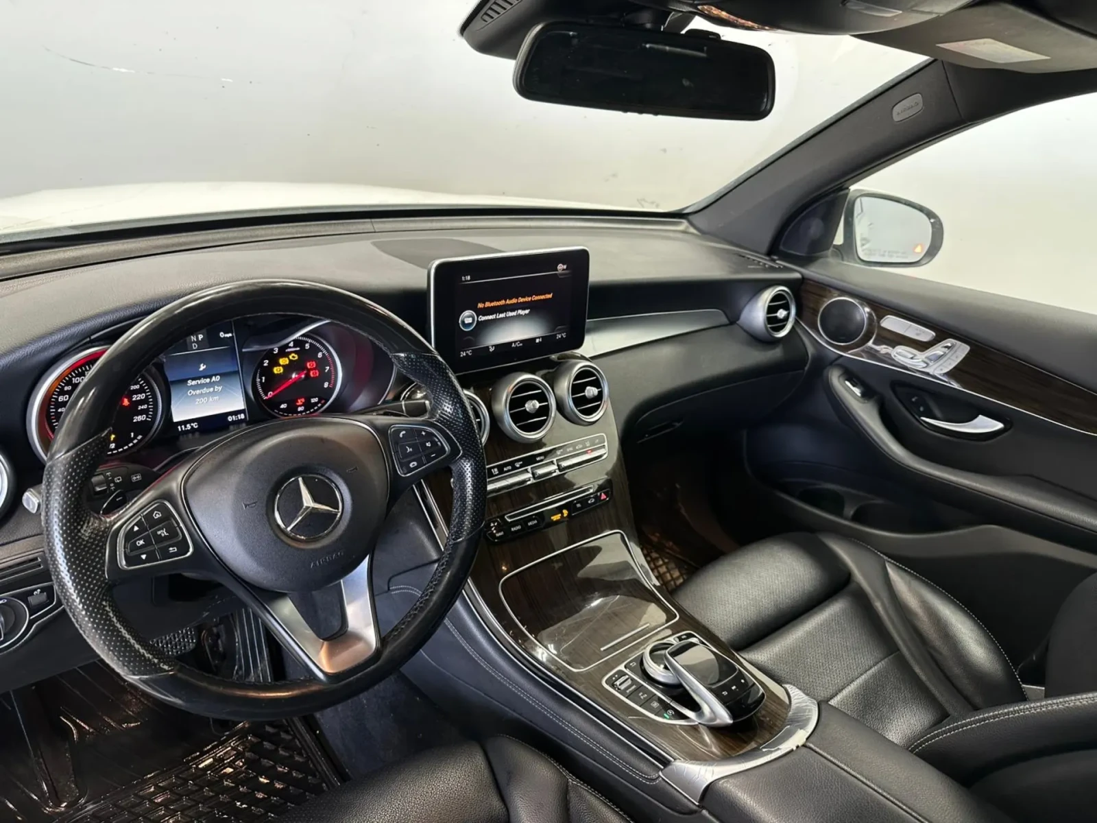 Mercedes-Benz GLC 300 AMG* LINE* ПОДГРЕВ* КАМЕРА* КЕЙЛЕС* ПАНОРАМА* , снимка 7 - Автомобили и джипове - 55605033