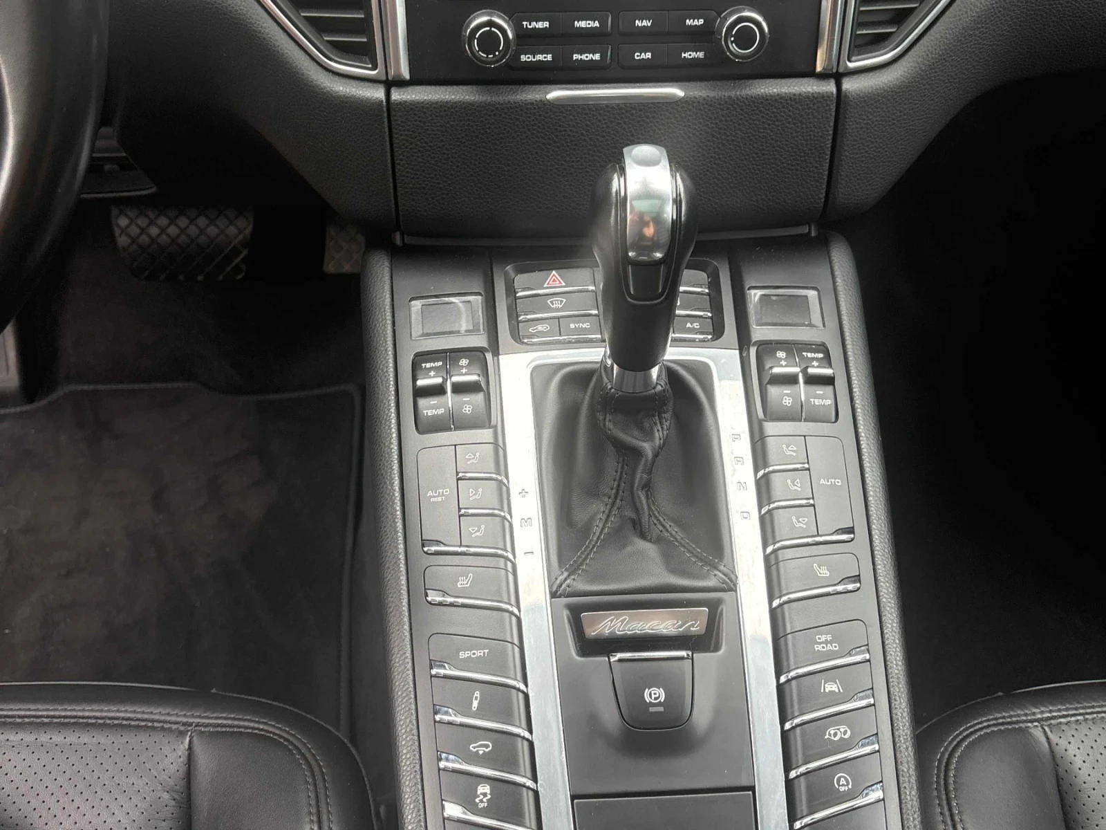 Porsche Macan GTS* BOSE* ПОДГРЕВ* ПАНОРАМА* CARFAX , снимка 8 - Автомобили и джипове - 55640899