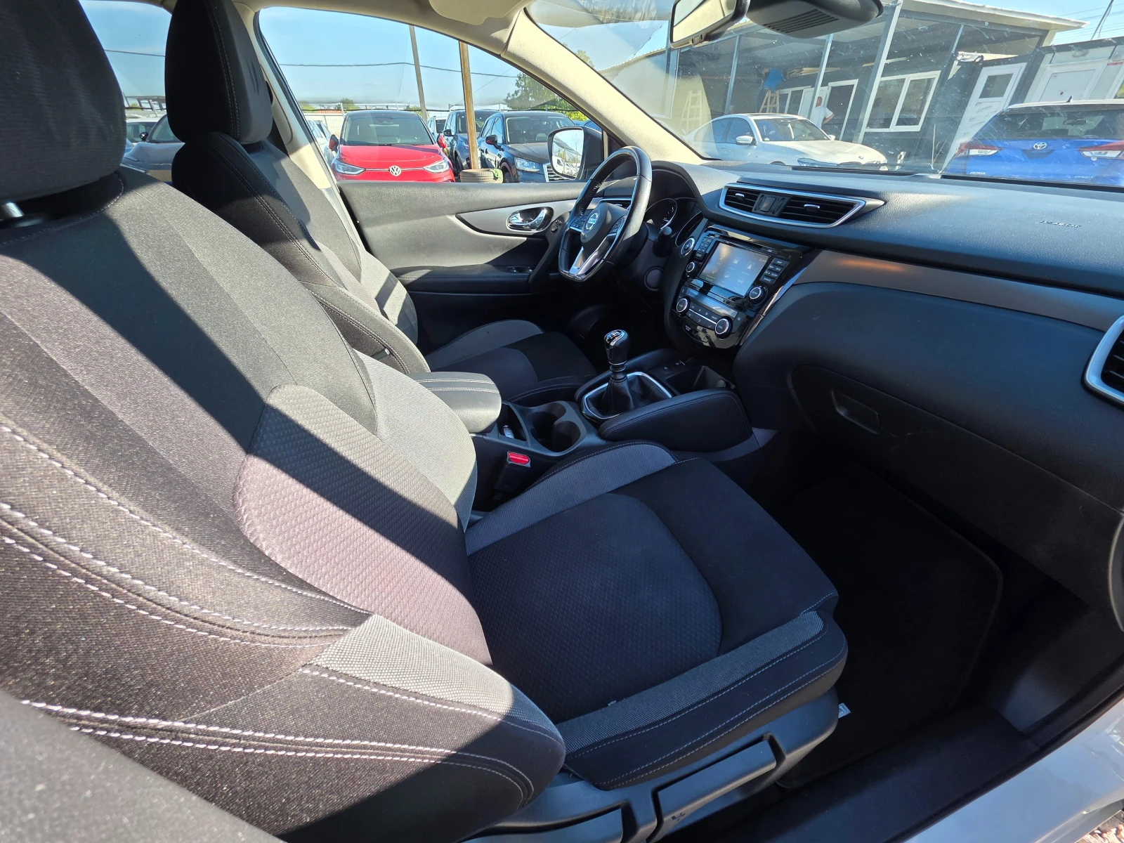 Nissan Qashqai II-1.5 dCi-Facelift- N Connecta-J11-115hp | Mobile.bg � ����������� 16