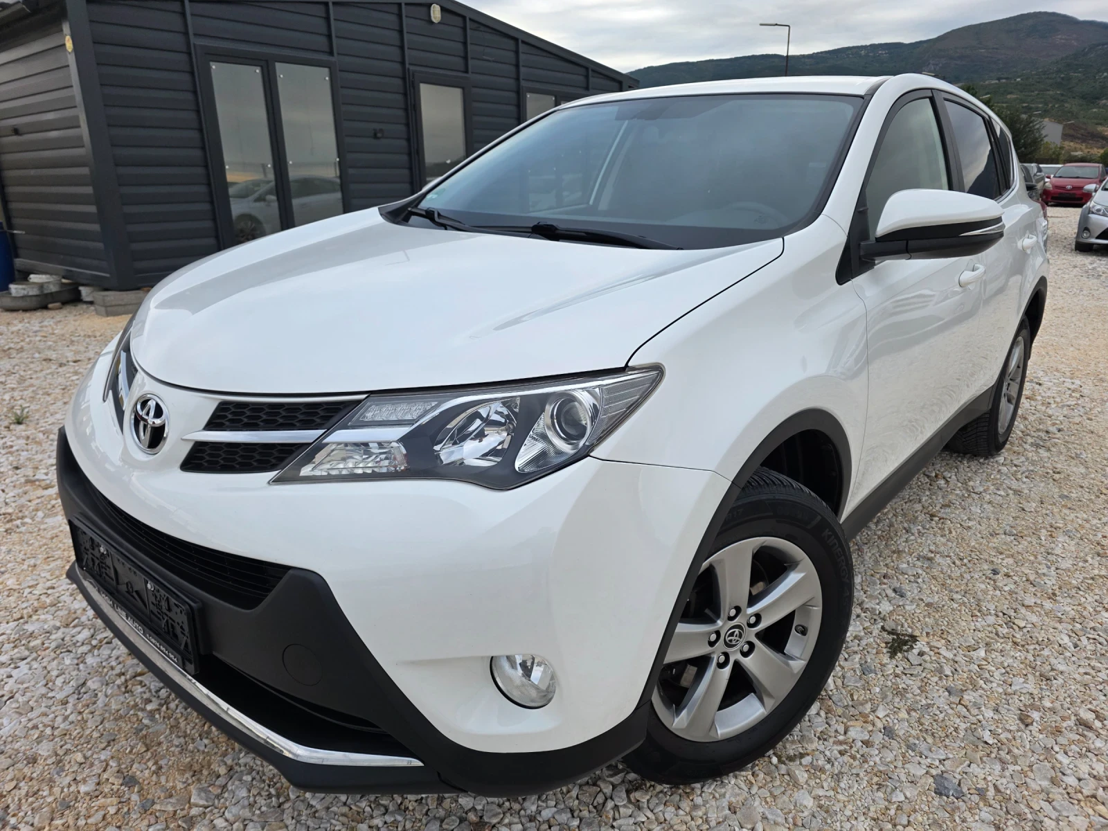 Toyota Rav4 2.0i 4x4 Navi Климатроник HandsFree