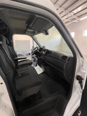 Renault Master T35/2.3/клима/преден и заден парктр/6ск/автопилот/, снимка 14