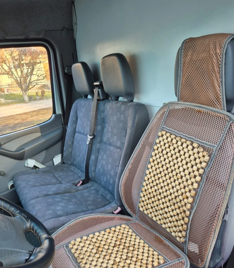 Mercedes-Benz Sprinter 208, снимка 9 - Бусове и автобуси - 53143670