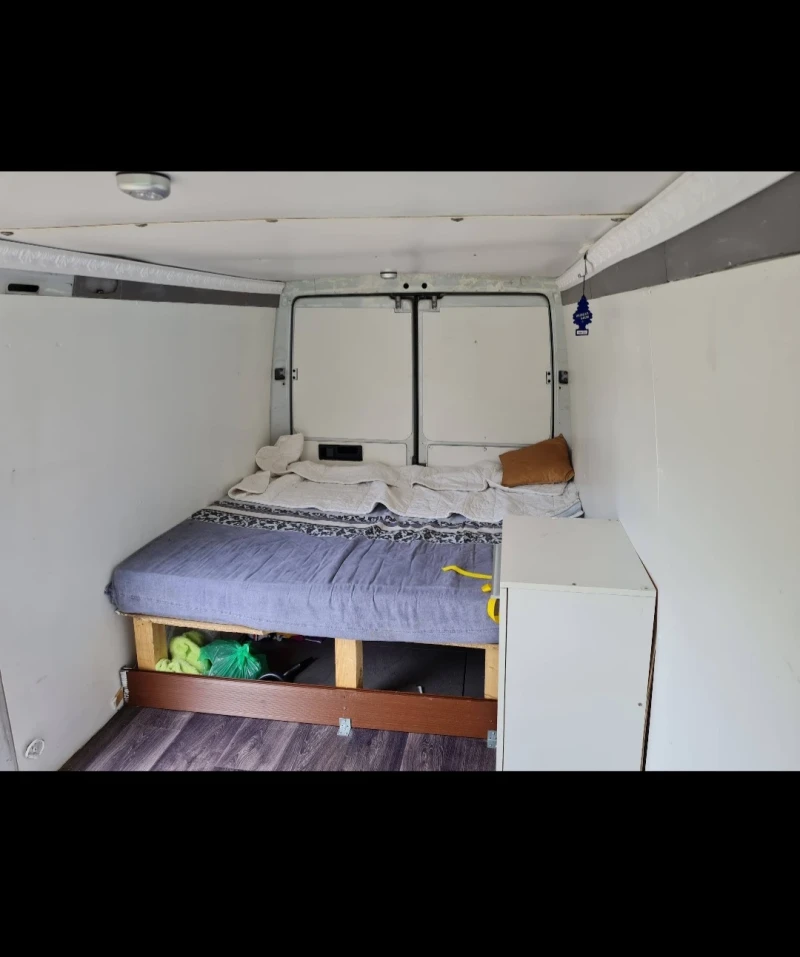 Mercedes-Benz Sprinter 208, снимка 15 - Бусове и автобуси - 53143670