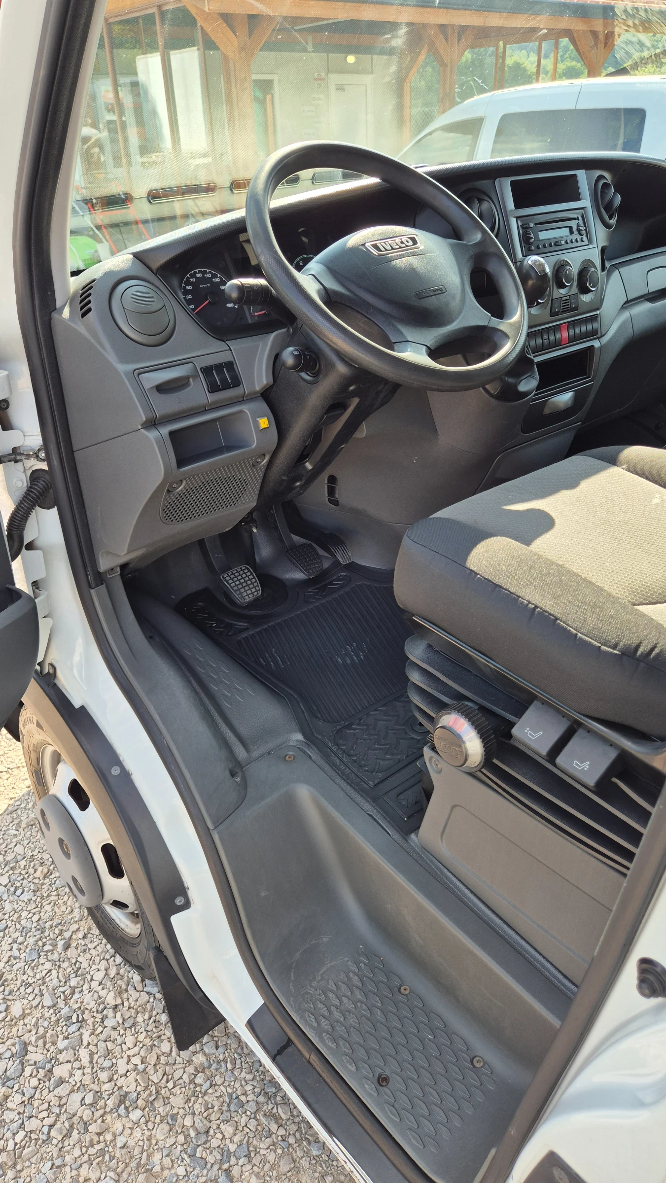 Iveco Daily 35c21* 4.20м.* КЛИМАТИК* БОРД* ШВЕЙЦАРИЯ*  - изображение 10