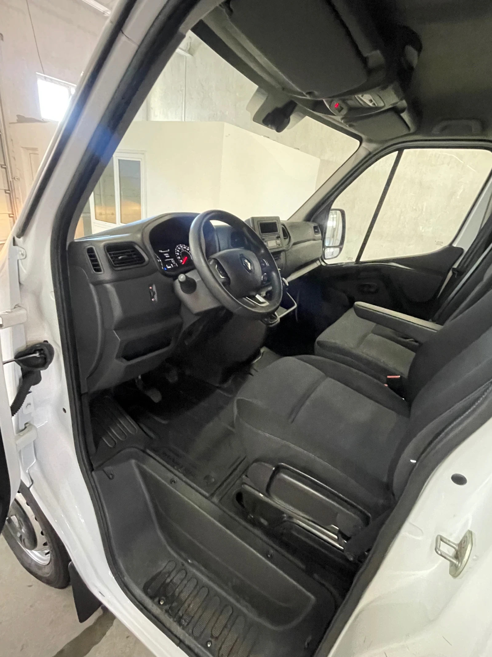 Renault Master T35/2.3/�����/������ � ����� ������/6��/���������/ | Mobile.bg � ����������� 12